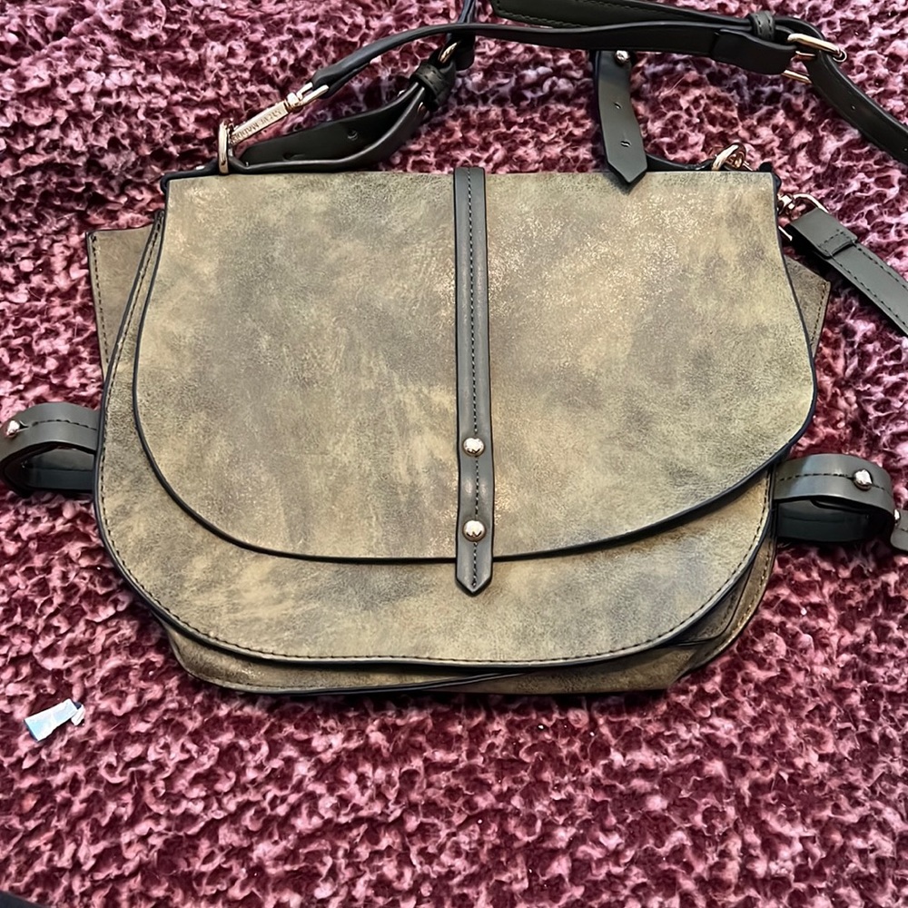 green steve madden crossbody bag